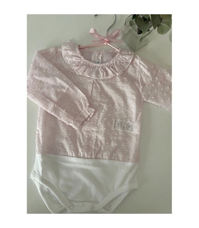 CONJUNTO BODOQUES BLANCO CON BLUSA PLUMETI Y CAPOTA