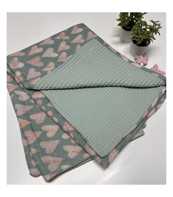 MANTITA CORAZONES REVERSIBLE
