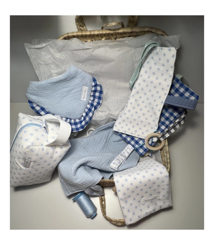 MALETA MIMBRE ESTRELLAS